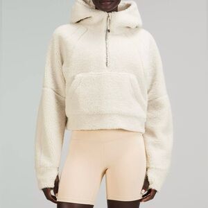 Lululemon Sherpa half zip hooded scuba